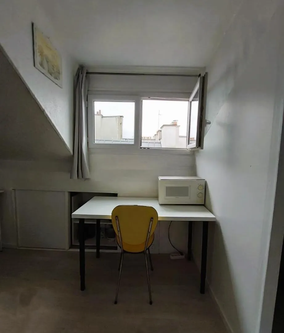 Lovely Studio Notre Dame Apartment Paris